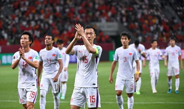 星空体育登录入口-小组第二排名国足暂列第6 后2轮若全胜必进12强赛