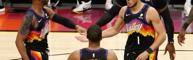 末节弹无虚发砍下14分 强势发挥宣告圣保罗归来